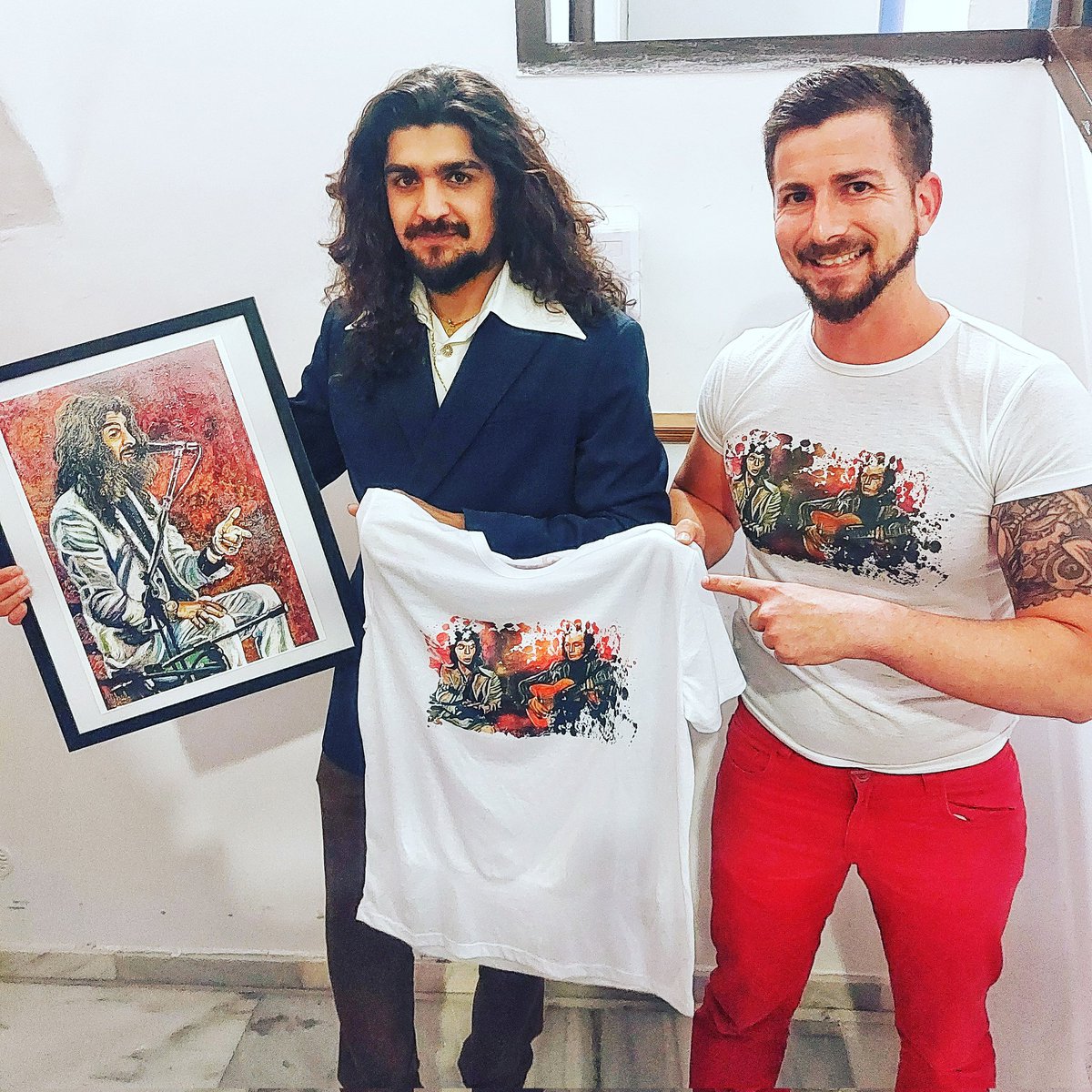 pedrojuanrabal's tweet image. Un placer disfrutar del ARTE del Maestro Israel Fernández en el Teatro Guerra de Lorca ❤️

#israelfernandez #cantaor #flamenco #lorca #Murcia #teatroguerra #art #artist #painting #oilpainting #acrylicpainting #pacodelucia #camarón