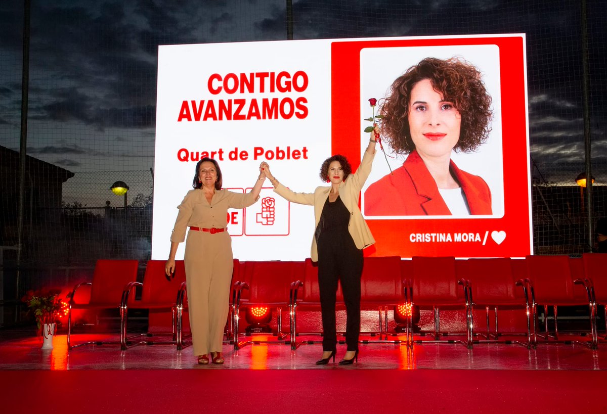 psoequart's tweet photo. La tradicional presentación de candidatura del PSOE en #QuartdePoblet fue anoche una de las más emotivas que hemos vivido. Nuestra candidata, @Cristina_M_L, recogió el testigo de nuestra alcaldesa @carmenpsoe para seguir haciendo de nuestro pueblo el mejor lugar para vivir. https://t.co/dHTIxHvIHa