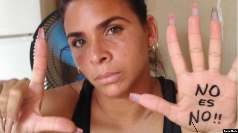 ⚠️⚠️Lisandra Góngora madre de tres niños, trasladada a la prisión de Isla de Pinos... condenada a 14 años tras las rejas por las protestas del 11J en Artemisa!!
#MadresCubanas