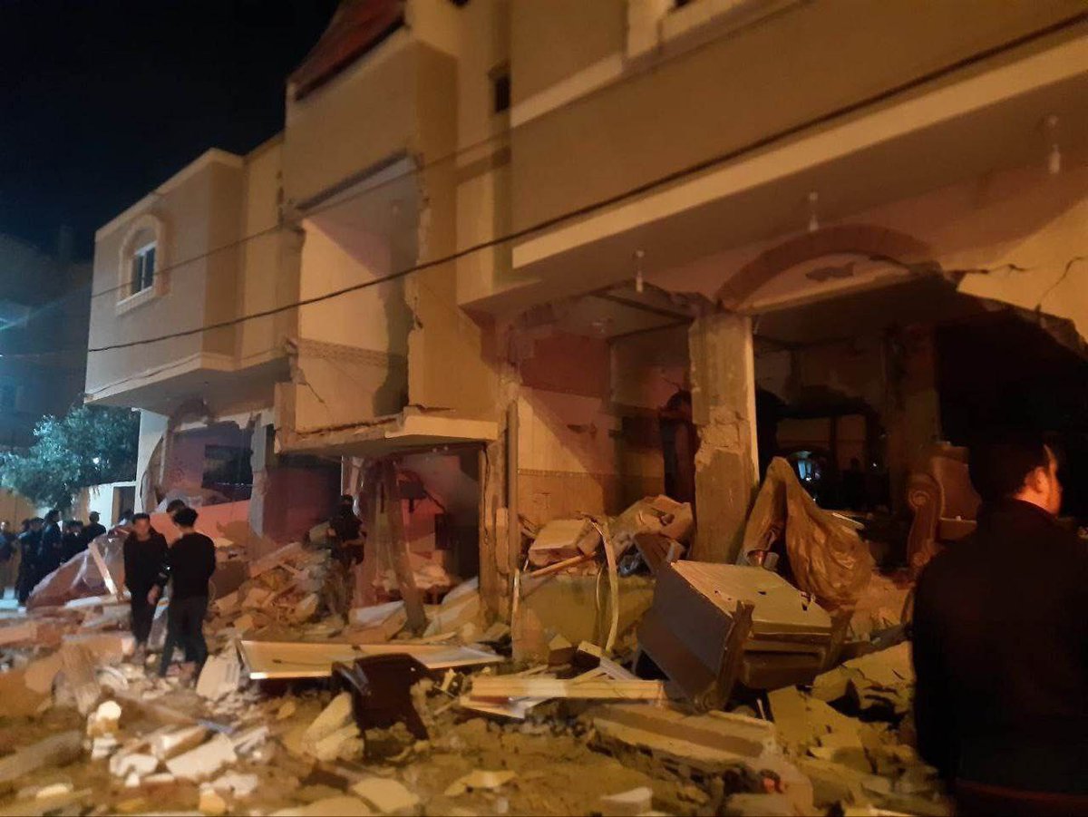Eman_Sahloub's tweet photo. Although Gaza is experiencing a lot of pain, the occupation launched a war in which it destroyed all aspects of life.  Help us to provide relief to those affected by the war
#helpegaza
https://t.co/FiCy2VMnhd https://t.co/gCjNaLN9H1