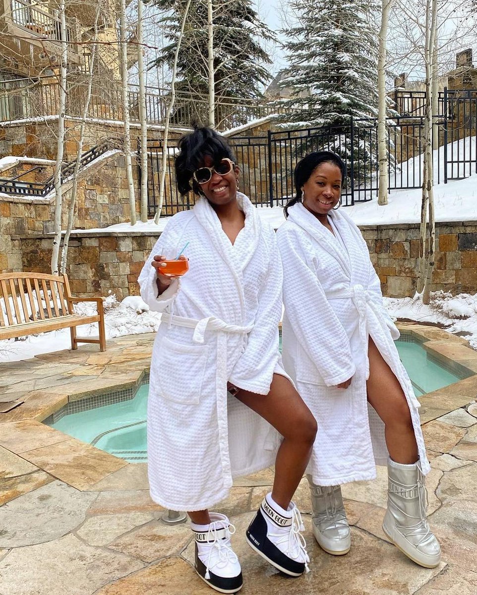 FSVail's tweet image. Wishing Mom a very #HappyMothersDay ❤️ Thank you to our #FSVail Mamas for sharing these beautiful moments with us! #FourSeasons #Vail