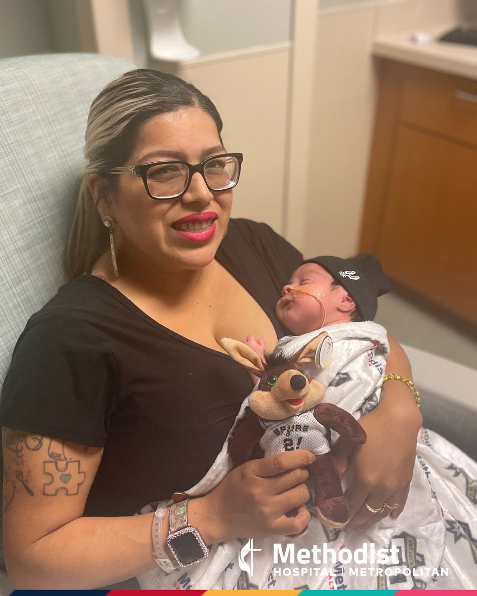 Thanks to the @spurs  for helping some of our newest moms and their babies at Methodist Hospital | Metropolitan, Methodist Hospital | Stone Oak, and Methodist Hospital celebrate in style for Mother’s Day!

#MothersDay #CareLikeFamily #SAHealth #GoSpursGo #MethodistHealthcareSA