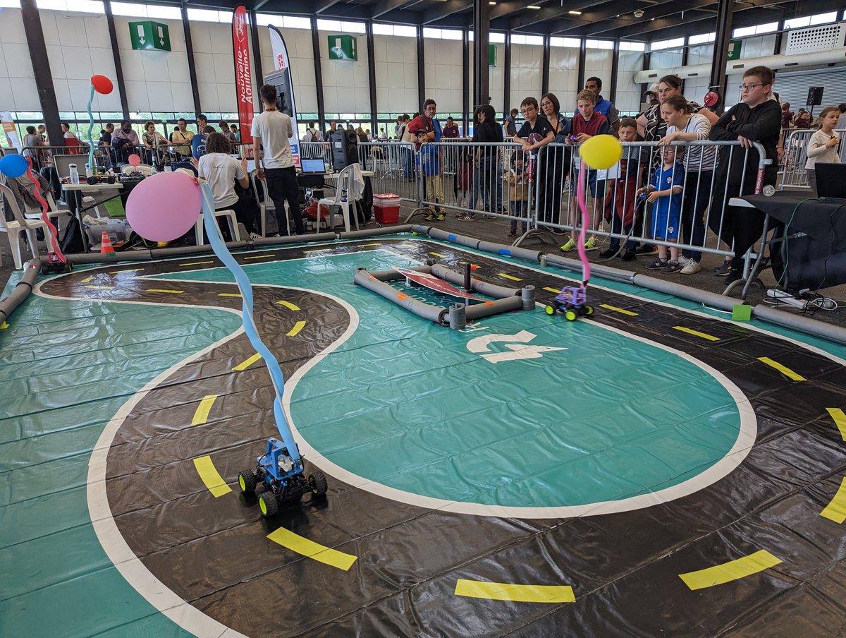 Maison du Libre tweet media