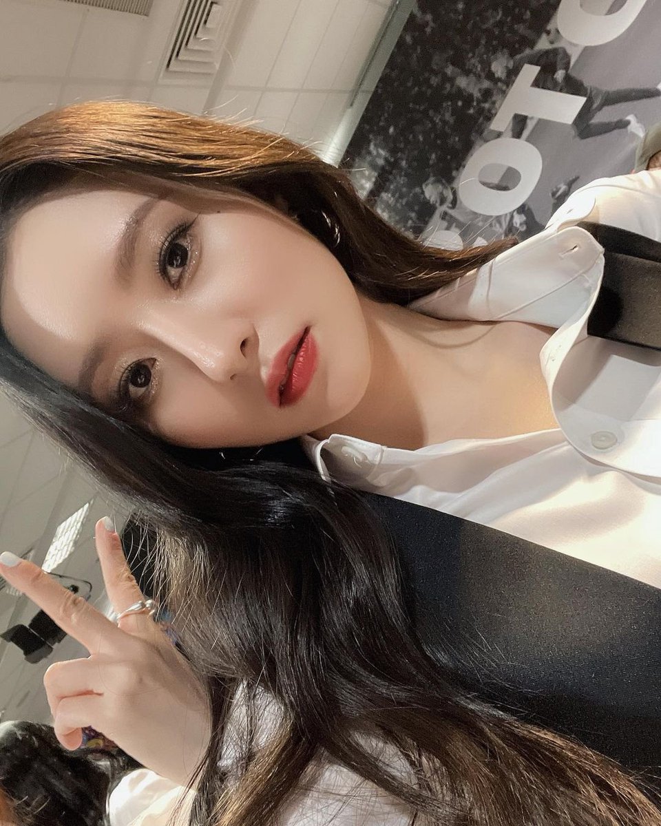 220516 인스타그램

#수아 #SUA
#드림캐쳐 #DREAMCATCHER
<a href="/hf_dreamcatcher/">드림캐쳐 Dreamcatcher</a>