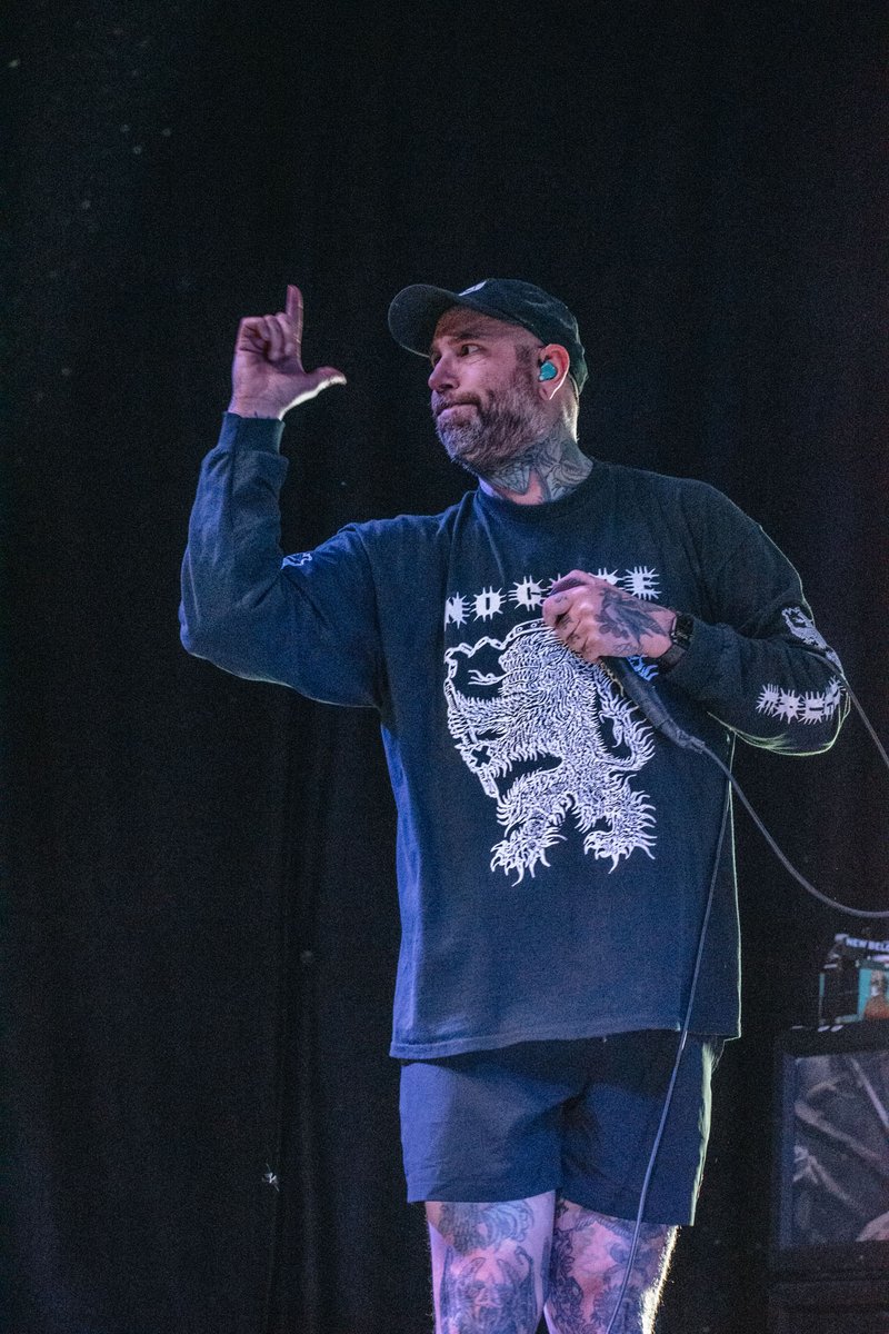 matteblacphoto's tweet image. I&apos;ve done nothing but listen to #StepIntoTheLight &amp;amp; #FailureWillFollow since they came out. Easily the best releases of 2023
•••
@theacaciastrain photographed for @MusicSceneMedia
•••
#theacaciastrain 
#TAS
#riserecords
#MusicSceneMedia 
#msm
#doommetal 
#deathcore