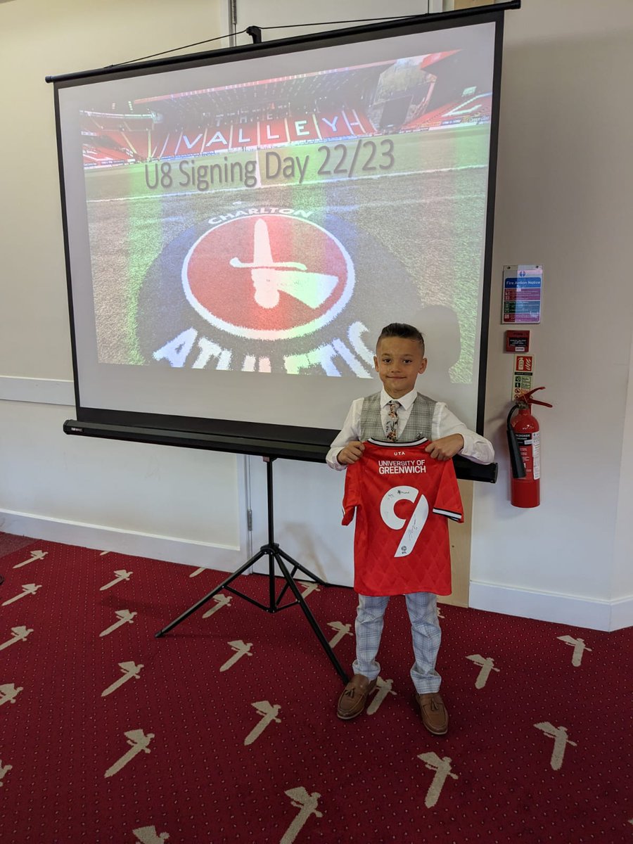 Karl Davy tweet media