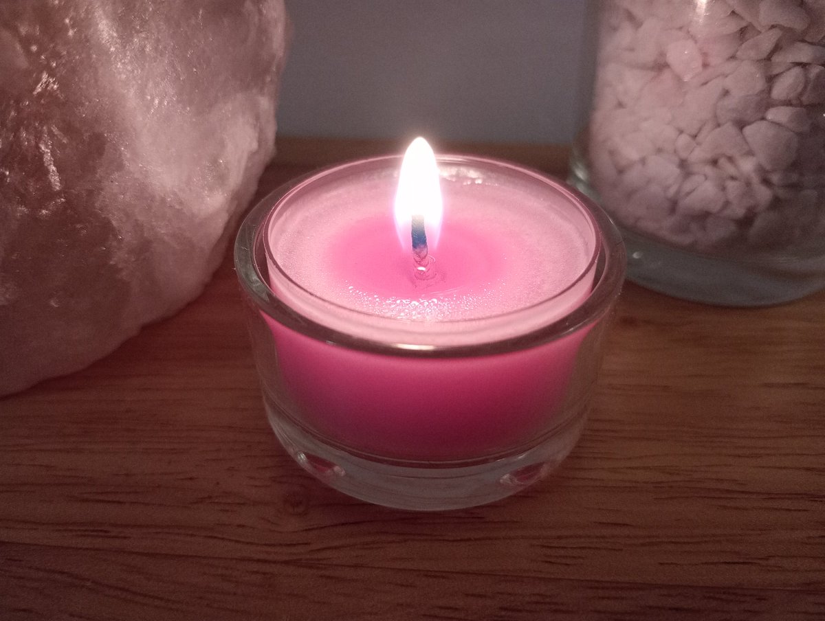 Tried my handmade rose scented candle last night,smell was lovely,not too strong, will have to get this on my Etsy shop soon #rose #scent #candle #candles #soywax #handmade #etsy #etsyshop #etsyhandmade #smallbusiness