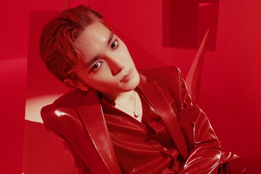 WORLDMUSICAWARD's tweet photo. #NCT’s #Taeyong announces solo debut Album, #SHALALA, out June 5 at 6pm KST and shares cinematic trailer! 👨‍🎤📢💿💥6️⃣/5️⃣🕕🇰🇷🔥❤️
🎥: https://t.co/BT17k6QKha https://t.co/3CRpAZELeY