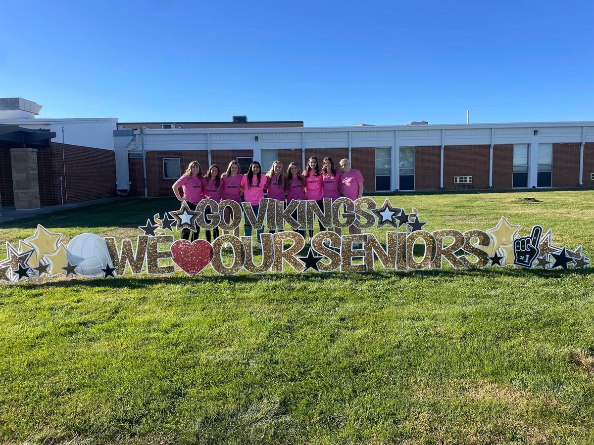 GINWvolleyball's tweet photo. Congrats to these seniors who graduated today!!!! 🎓🎉 We can’t wait to see what the future holds for each and every one of you! #onceaviking #alwaysaviking #ginwvikings https://t.co/CxG9ml1ASS