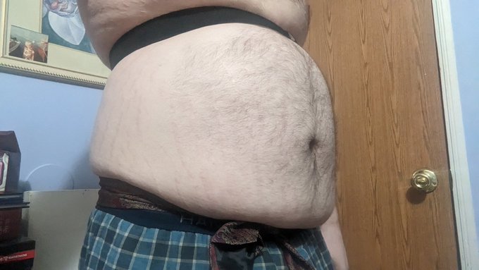 Decided to do a little inflation today. Here's the before https://t.co/LT208WBcCv<a href="/tag/inflation"class="tags"><span>#inflation</span></a>