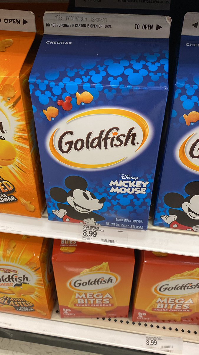 AggieMethodist's tweet image. So @PepperidgeFarm can make Mickey Mouse Goldfish but we can’t have #glutenfree Goldfish? C’mon, man…