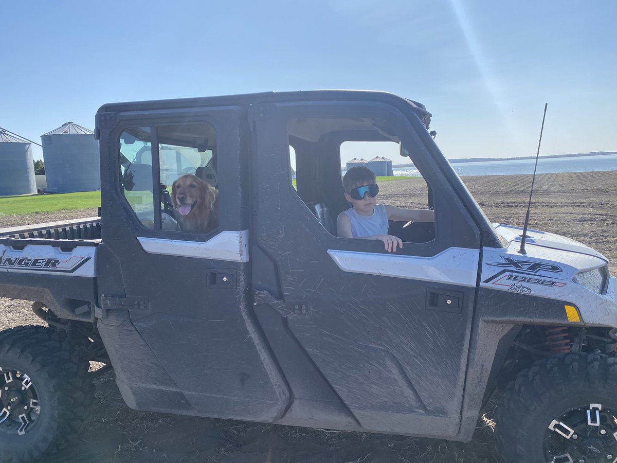 Mark Huso (@husocrop) on Twitter photo First farm pics of the season. Going to be a great week for #plant23 <a href="/MarquartDerrick/">derrick marquart</a> and family in full swing. My future boss helping #scout23 First farm pics of the season. Going to be a great week for #plant23 <a href="/MarquartDerrick/">derrick marquart</a> and family in full swing. My future boss helping #scout23