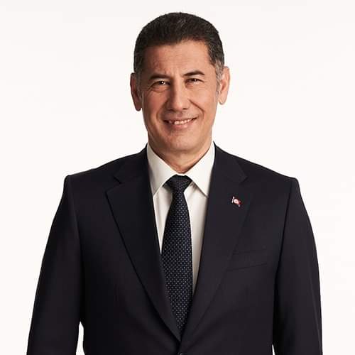 Gerçek Türk milliyetçileri ve Atatürkçülerin tek adayı. Sana verdiğim oy sonuna kadar helal olsun. Sen nereye biz oraya #DrSinanOgan