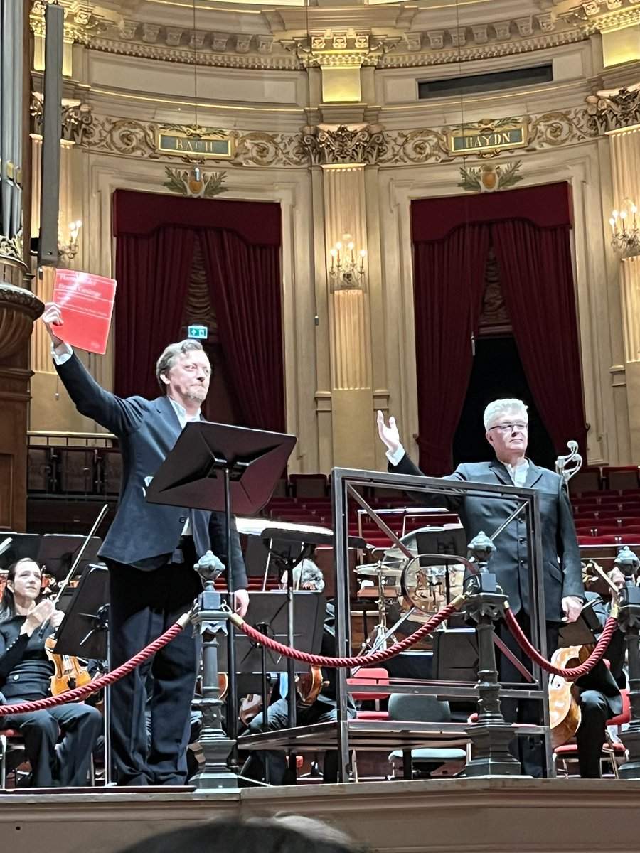#amazing #georgnigl #hannseisler  #ernstegesänge <a href="/Concertgebouw/">Het Concertgebouw</a> #jamesmacmillan #whataconcert #standingovation #musthear