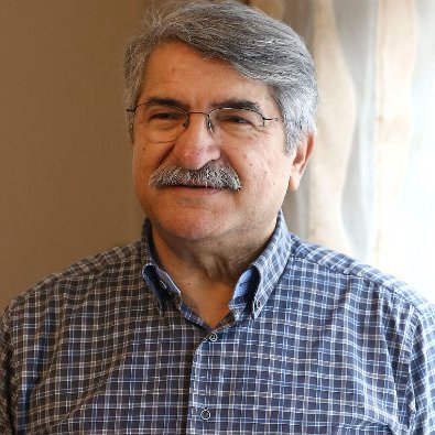 cumhuriyetgzt1's tweet photo. Eski Kültür ve Turizm Bakanı Fikri Sağlar: 

📌"Kılıçdaroğlu'nun en az %55 ve üstünde oy çıkardığı bilinen 42 bin sandığın verisi henüz sonuçlara yansımadı. 

📌Kılıçdaroğlu önde ve seçimi 1. turda kazanacağız.  

📌Oyları sonuna kadar korumaya devam edin" https://t.co/YJuC05lMVR