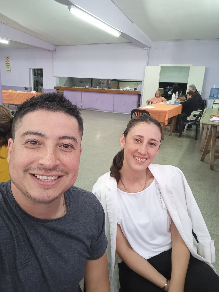 maurijdominguez's tweet photo. Domingo de #Instituciones

🧉 Mate Bingo LALCEC
🍜 Tradicional Almuerzo escuela 599 Almafuerte

#SomosLaRenovacion #Unidos https://t.co/Oyzc7xIeQh