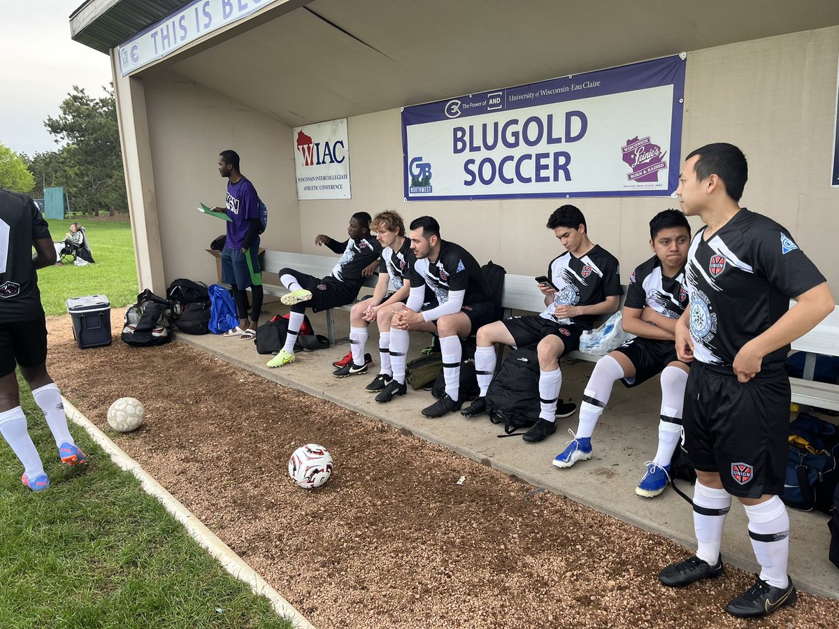 EvanHong18's tweet photo. Fun first half for @UnionECFC, they take a 2-0 lead before Superior responds to tie 2-2 at half #wpasl https://t.co/i9c5Dg1DGI