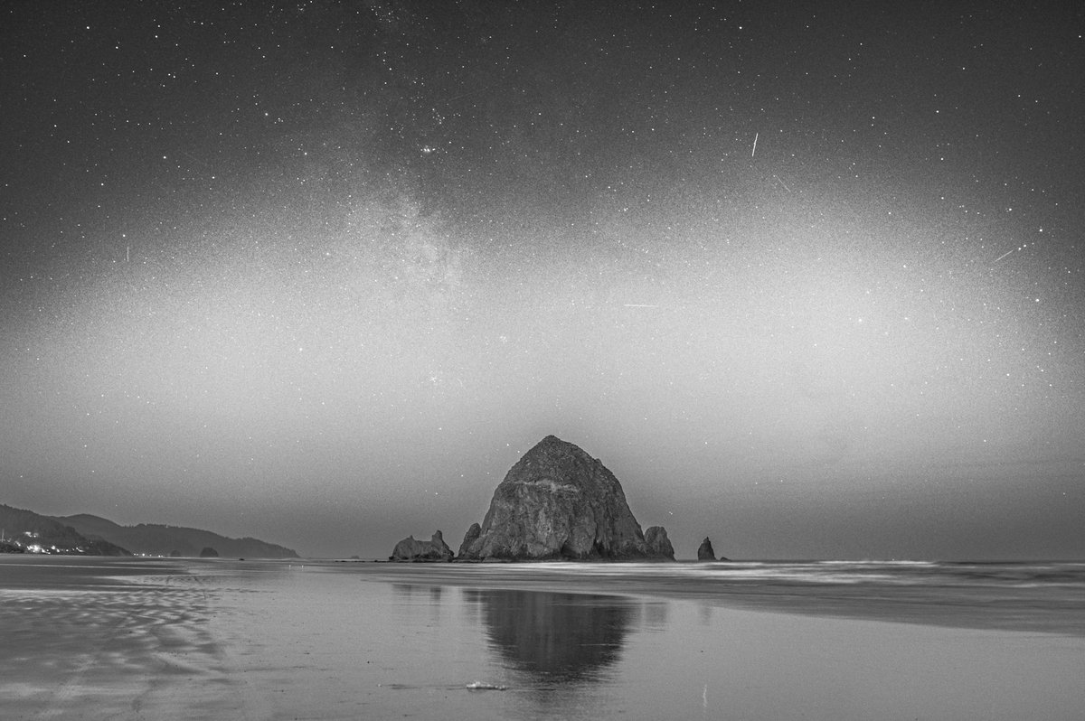 3:30 am trek to Cannon Beach trying to beat the rising moon and sun to capture the Milky Way over Haystack Rock. Ocean mist and light on the horizon made for a challenging shoot but a brief meteor shower made it all worthwhile. Happy Mother’s Day 2023! #milkyway #nikonz6ii #pnw