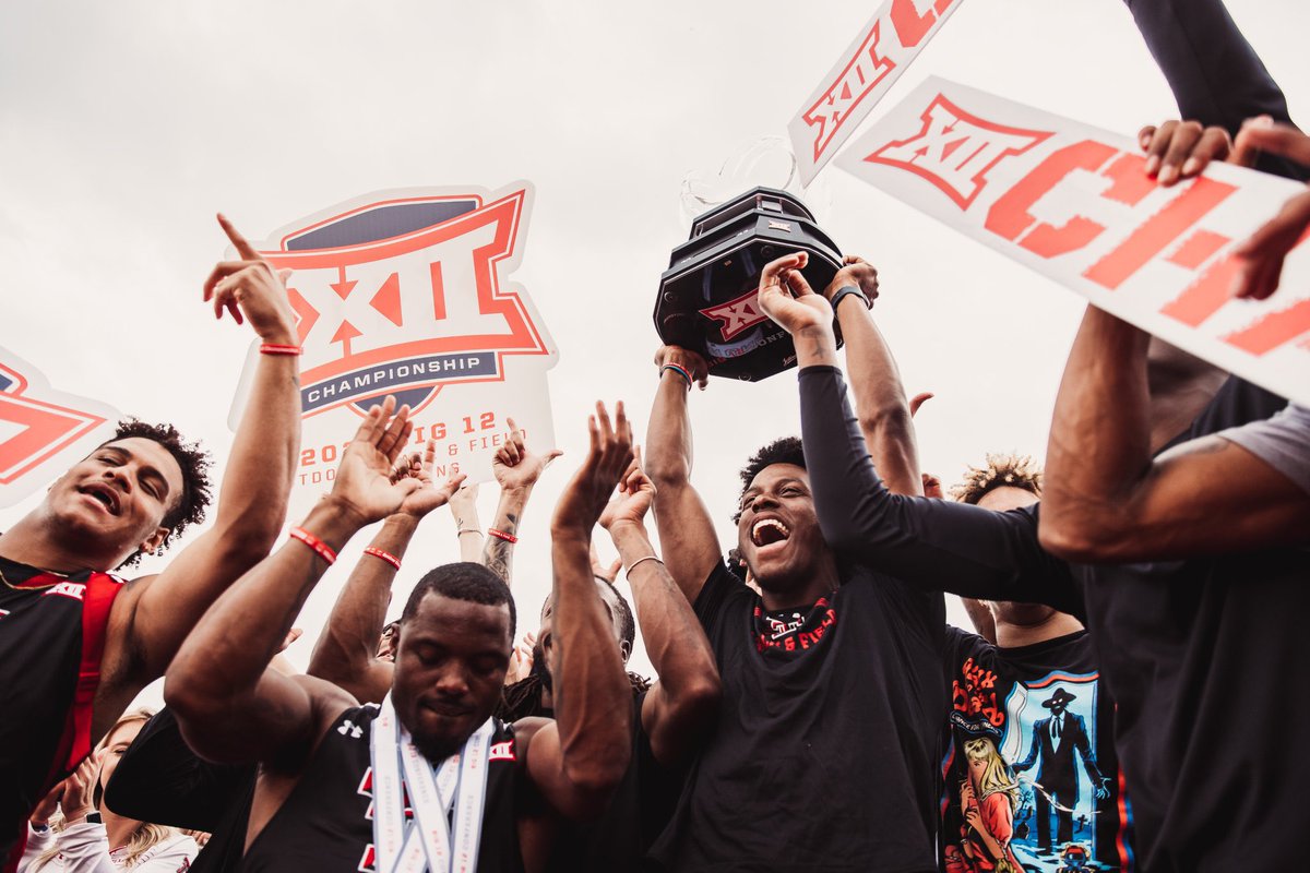 Indoor ☑️ 
Outdoor ☑️

Congrats to our <a href="/TexasTechTF/">Texas Tech Track & Field</a> Men on sweeping the Big 12! 🏆🧹