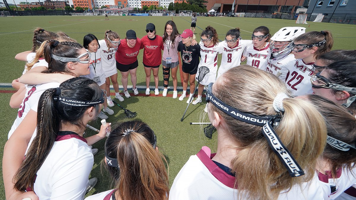 WLAX: Late Goal Lifts No. 13 Trinity to 11-10 Win Over No. 23 @MITAthletics in NCAA Tournament Second Round. 

newmacsports.com/news/2023/5/14…

#GoNEWMAC #d3lax