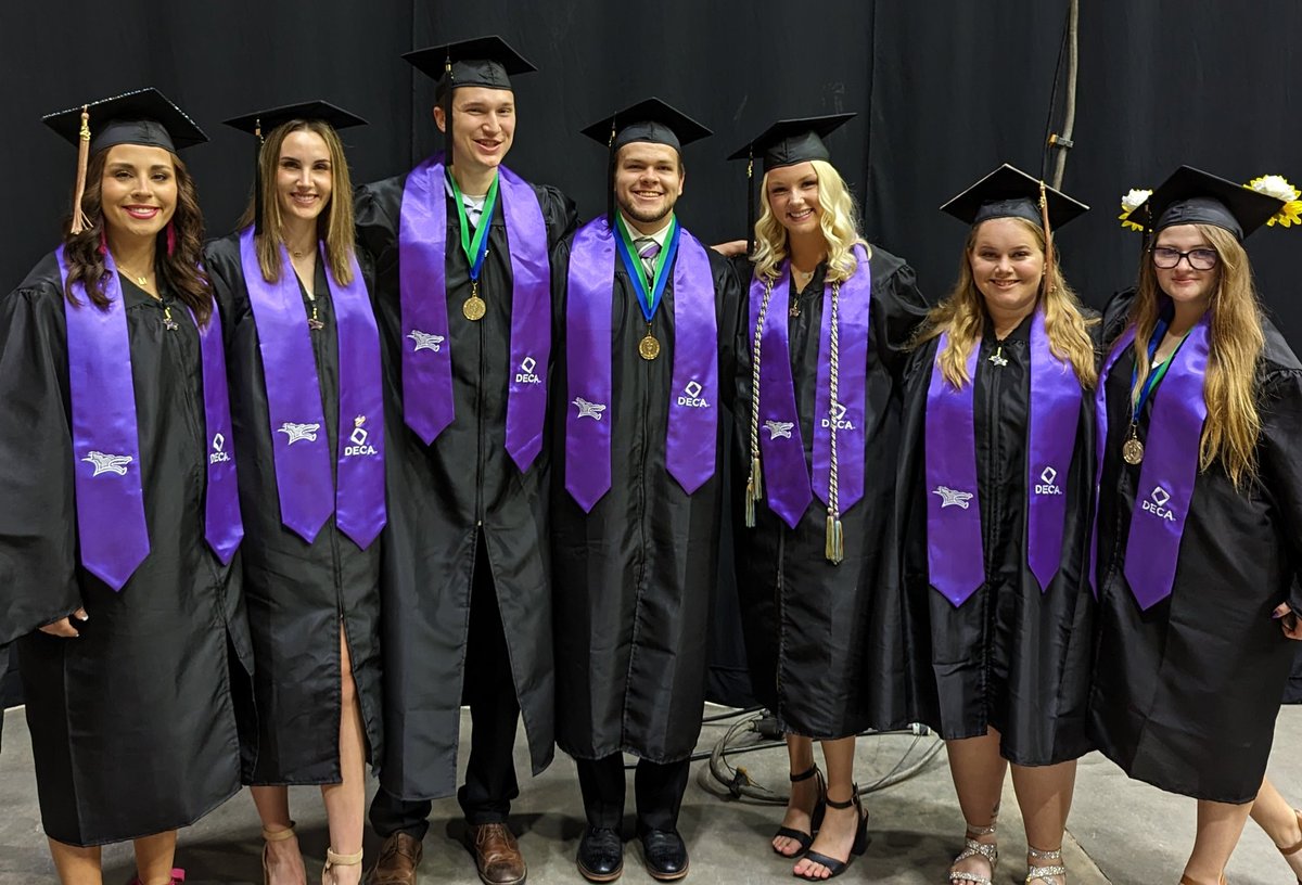 Academics 1st🤘💜🐺

Maddy &amp; Taylor earn MBAs.
Bre, Trey, Connor, Lex, &amp; Heidi earn BAs; ALL received academic awards--Alpha Chi, Most Outstanding Student of their major, or both. All graduated w/ honors--many Summa Cum Laude.

Connor earned Valedictorian &amp; awarded Fran Jabara 👏