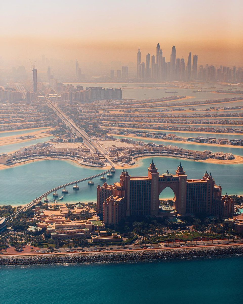 #MeetingProfs, drop a 🙋 in the comments if you'll be joining us here in Dubai at #GDPConnection in just three days! We'll host the event with our DMC Partner, @Pure_Arabia, at the breathtaking @AtlantisThePalm in Dubai. Photo credit: @jacob