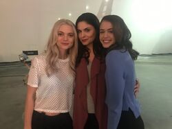 MeanQueenSiphon's tweet photo. Happy Mother's Day to my incredible mom's, Caroline and Jo. 

I love you so much. And I love having you as my mom. You've helped me so much even while you were away. And Jo, I appreciated the chance even if it was small to get to know you. Thank you for everything! ❤️ https://t.co/o0J3aGZCJF