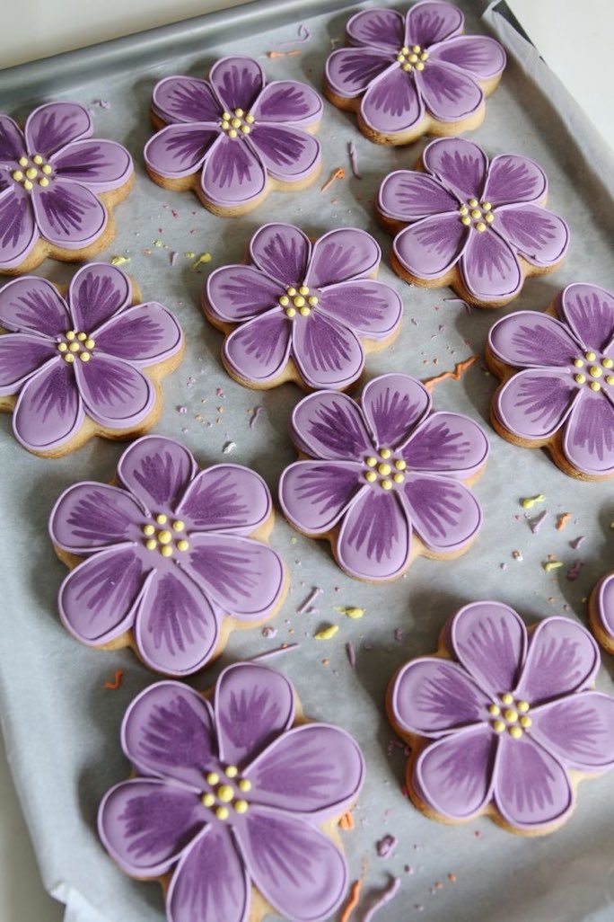 flowershaped cookies