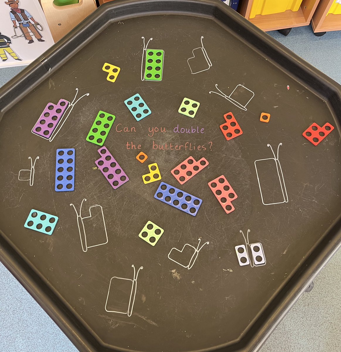 Forgot to post this last week! 🤣

🦋 Double butterflies! 🦋

Use the #numicon to make a butterfly and bam! A double! 👏🏼

Children found it really worthwhile and it was a great success! 🙌🏼

#eytagteam #eyfs #eytalking #teaching #maths #earlyyears #tuffspot <a href="/OUPPrimary/">Oxford Primary</a>