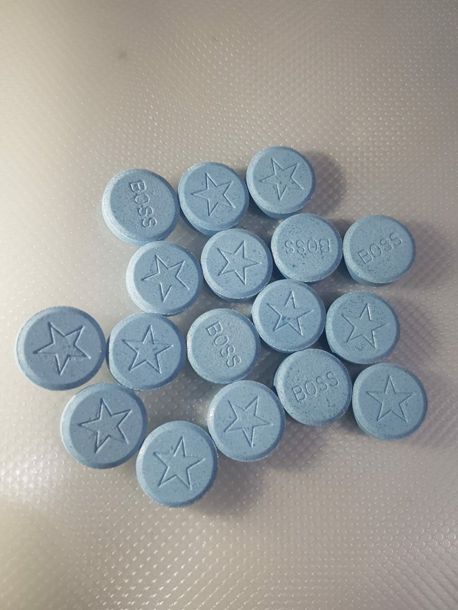 haunterstore's tweet photo. OFFWHITE 300MG
150MGMDA/150MGMDMA

BANANA DUTCH 350MG
175MGMDA/175MGMDMA
AROMA DE BANANA🥳

PRENSAS ACIMA LAB SP.

STAR BOSS 250MG 
MDMA

LAB ARGENTINO https://t.co/kTiCdIsqBO
