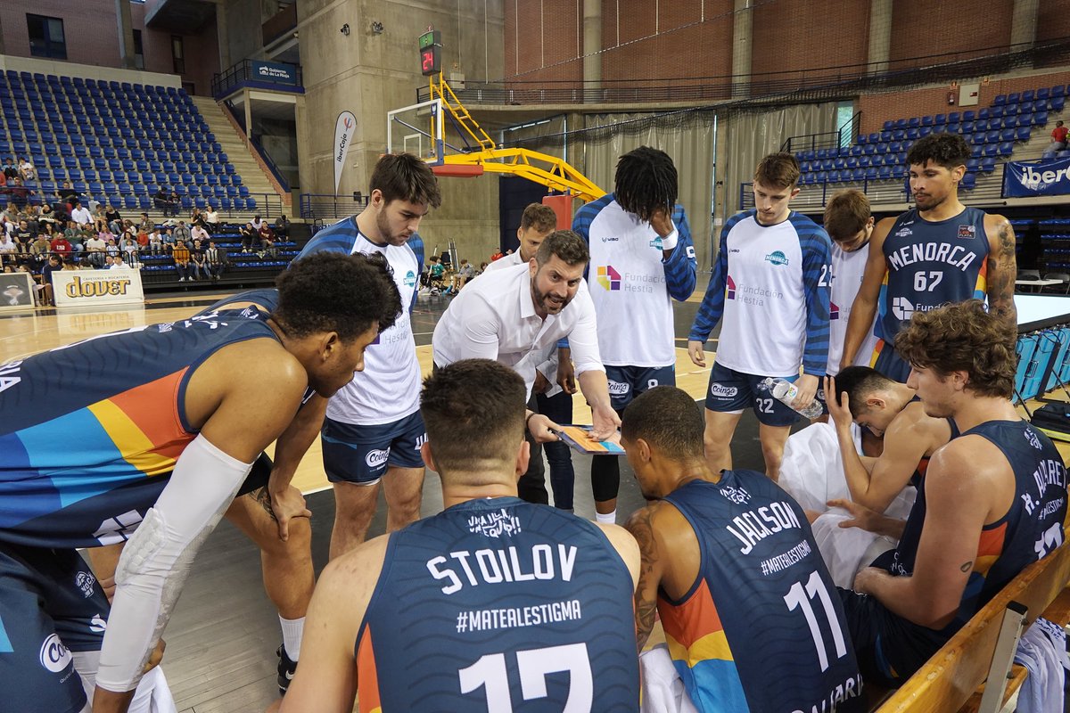 📢 FINAL!
𝐏𝐋𝐀𝐘𝐎𝐅𝐅 𝐀𝐒𝐂𝐄𝐍𝐒𝐎 #LEBOro
Final en Logroño que nos permite seguir soñando. Esperit de Bintaufa, te invocamos! 

⚪️ <a href="/CBCLAVIJO/">Club Baloncesto CLAVIJO</a> 59
🔵 Hestia Menorca 67

—
Ens tornarem a emocionar!
#UnaillaUnequip #MatealEstigma