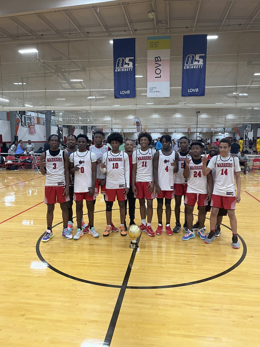 #Gibbons 15U: Gulf Coast Warriors shock Team Eat with a last second three point buzzer beater to win 58-56 and secure the 15u Malik Beasley Championship at the Bob Gibbons Tournament of Champions.