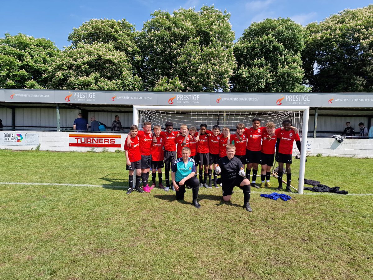 Scottbaldry1's tweet photo. Winning the league wasn’t enough last week. They’ve only won a tournament today as well! Well done lads! ⚽️⚽️🏆🏆👏🏻👏🏻 @PeterboroughRTC https://t.co/VrhkfMt0mI