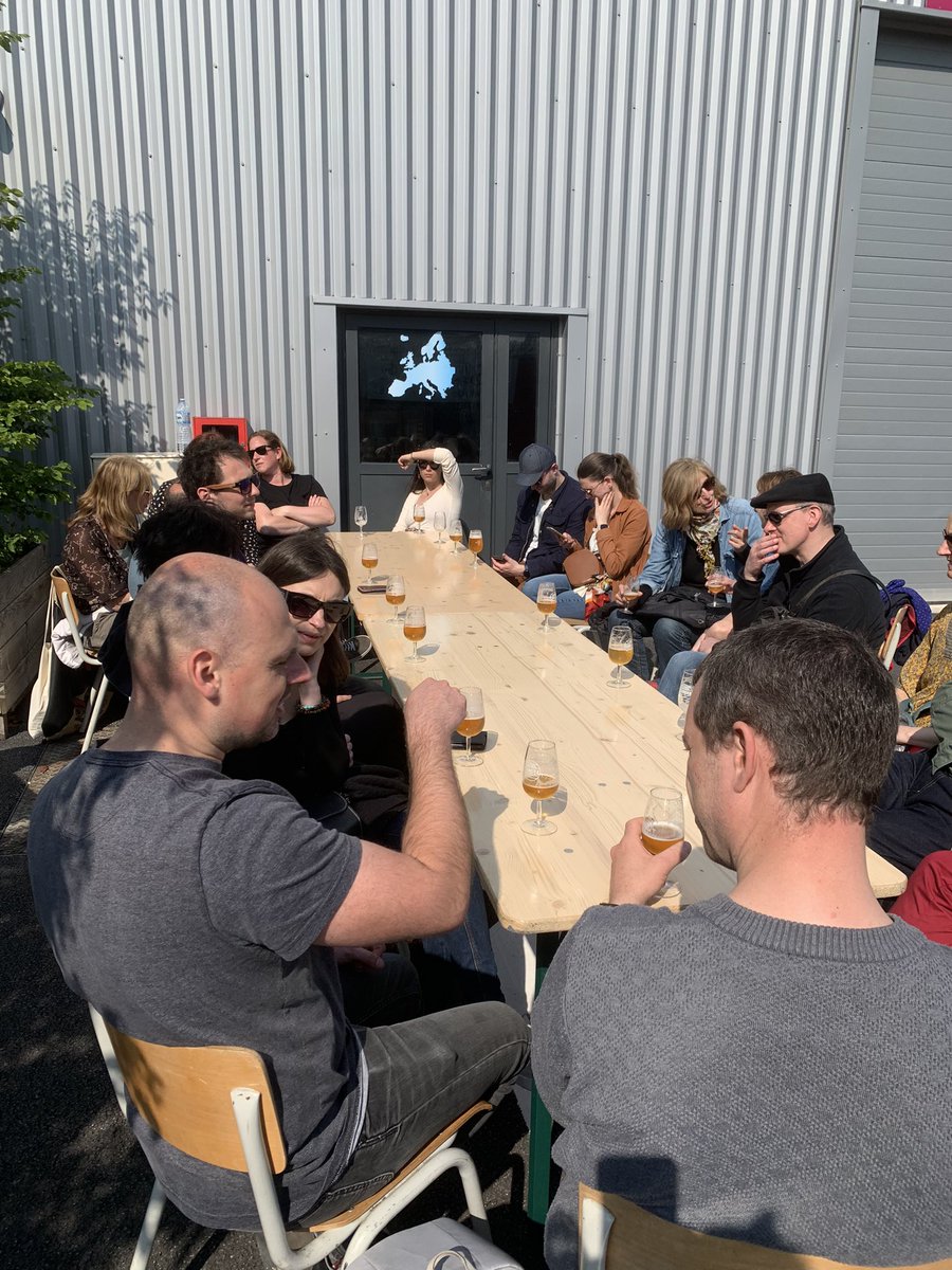 Biere_Brasserie's tweet photo. Retour sur la Rando Bière organisée par @TourcoingT Après une dégustation de la Tourquennoise à la La Cantine Des Arcades et d'amuses bouches à la bière délicieux, imaginés par Corentin Descheemaecker, les participants ont pu découvrir les bières Mongy de la Brasserie Cambier 🍻 https://t.co/4YRNXDeBMq