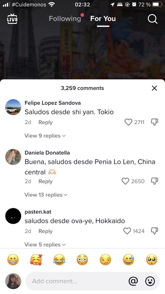 chappelruan's tweet photo. hay unas asiáticas bailando el mix de reggaeton que empieza con marcianeke y los comentarios son tan chistosos https://t.co/CyLWqdVaKj