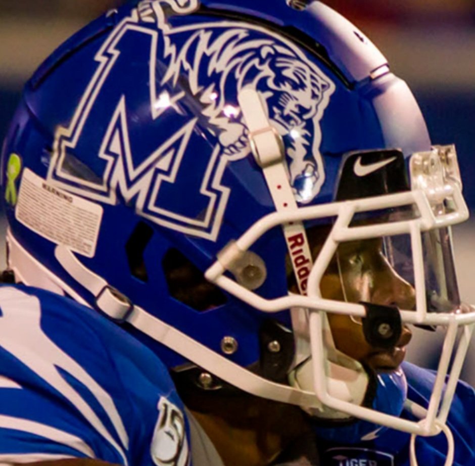First Round Matchup No 62

The Boise State Broncos against the Memphis Tigers. 

Poll Below 👇