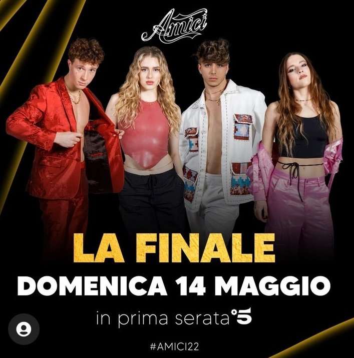 NicoleBellini7's tweet photo. buona fortuna a tutti quanti mi mancheranno così tanto #amici22 https://t.co/1attYwaXX2