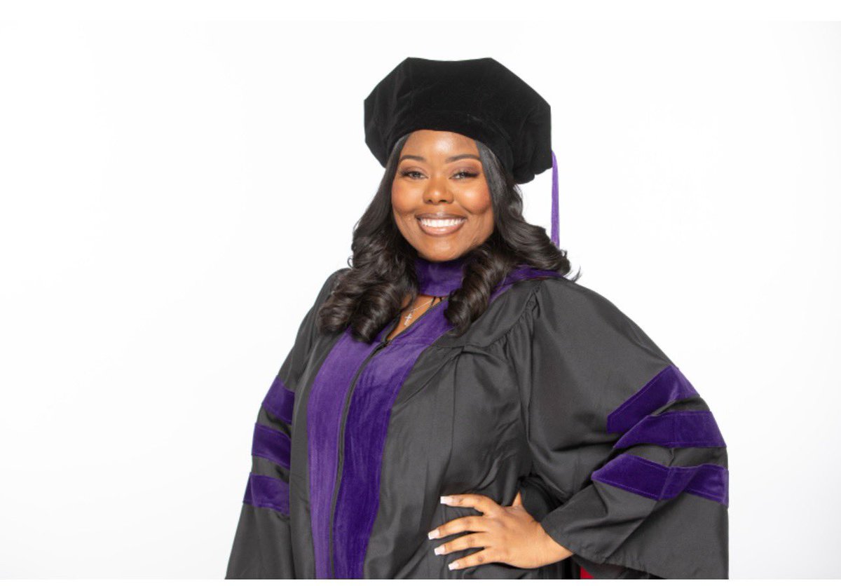 __TYRAshow's tweet photo. Tyra C. Page, Juris Doctor.⚖️ https://t.co/MtqeMlxdGe