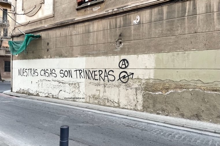 Nuestras casas son trinxeras ift.tt/RxZezBh #streetart #graffiti #muroshablados