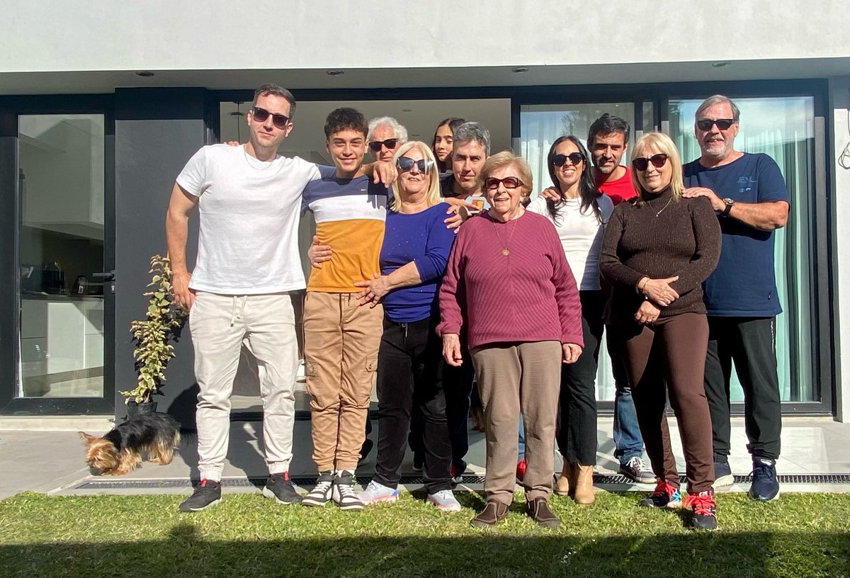 Feliz día a todas las mamás 🥰

#Familia #Casa #DíaDeLaMadre