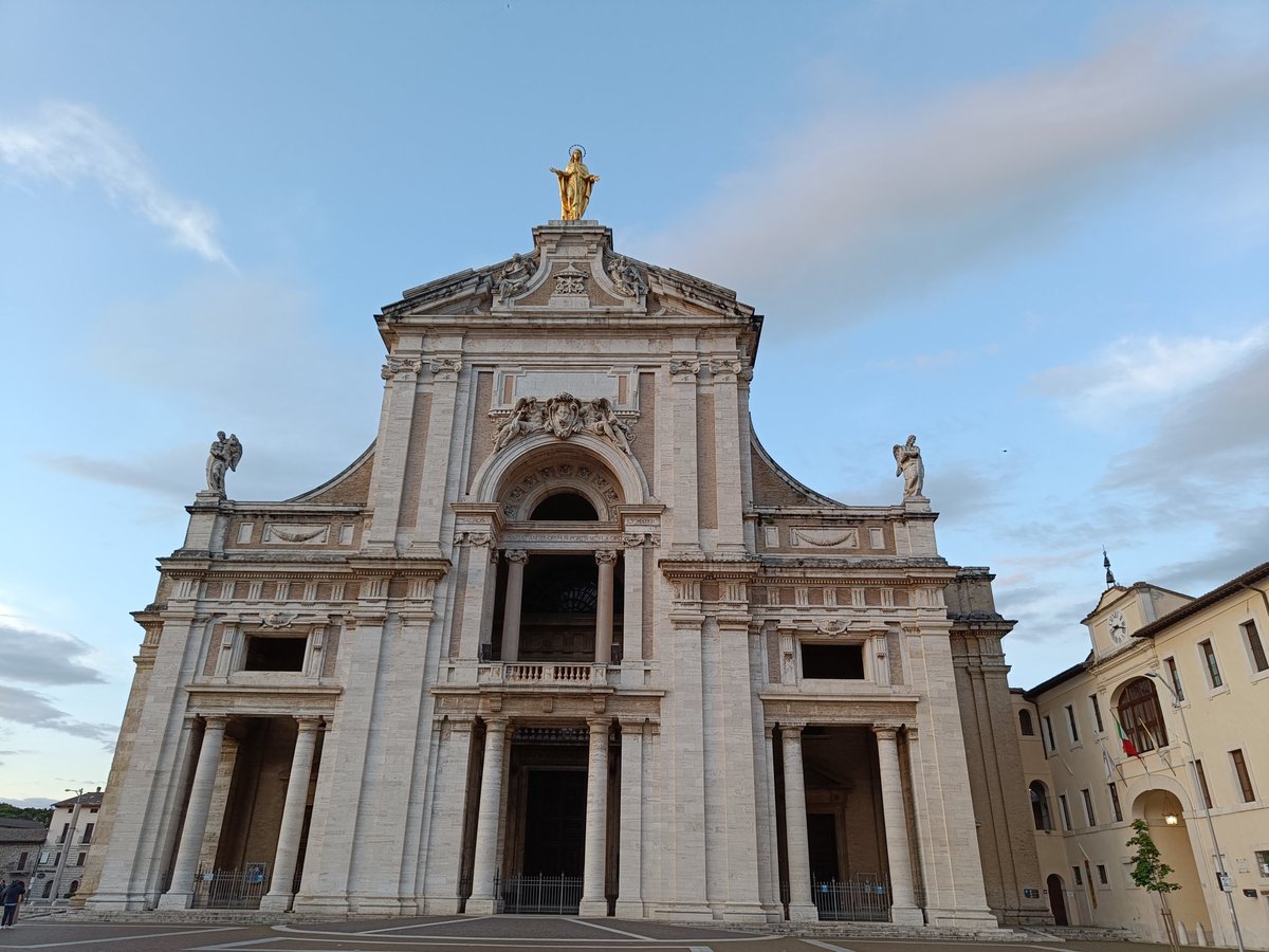 SrNatB's tweet photo. Thank you @wucwo for your invitation to join the official opening of your assembly in Assissi to speak about "women on the synodal journey". Wish you a good and fruitful general assembly. #Synodality #Synod2023 https://t.co/RrzNSFZrME