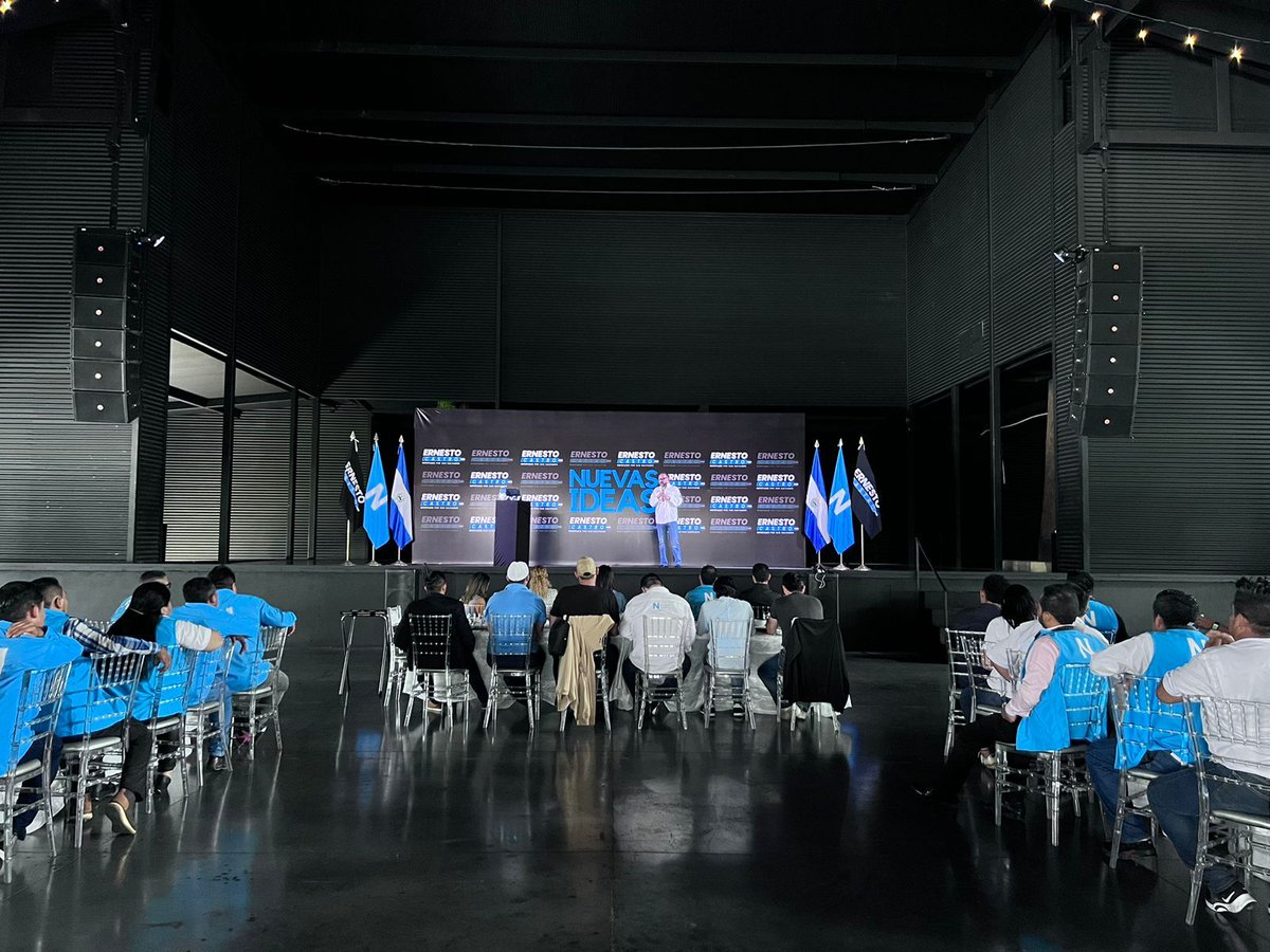Junto a <a href="/ECastroES/">Ernesto Castro</a>, y las estructuras de <a href="/nuevasideas/">Nuevas Ideas</a>, alistándonos para ganar la batalla del 2024.

Vamos a dar la lucha política más grande en la historia del país. 🇸🇻