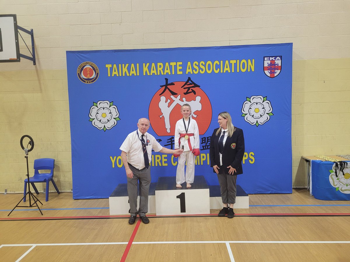 JasonEv68459641's tweet photo. Well done Keela really proud of you today.
Individual gold and team silver #thisgirlcan @churchfieldprim https://t.co/SN1qTaWw4Y