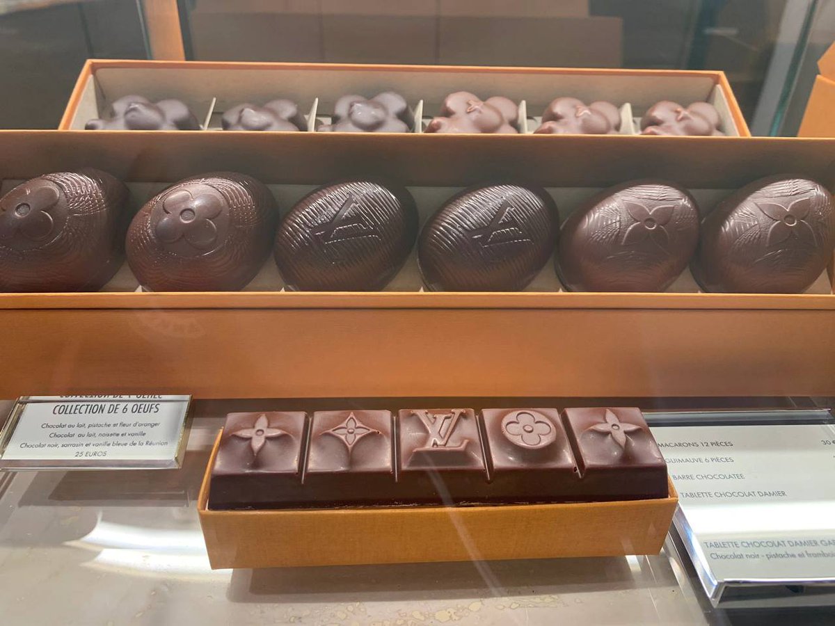 Raspberry_1123's tweet image. This chocolate is really delicious🍫a small gift for yourself at the weekend.🎁