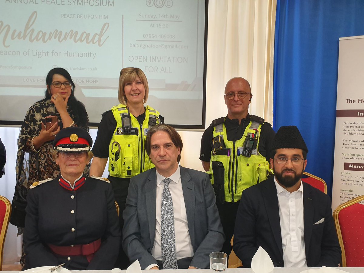 Halesowen NHT were in attendance at The Bait-ul-Ghafoor Mosque Halesowen for the Peace Conference with other dignitaries from the local community. #givingbacktothecommunity