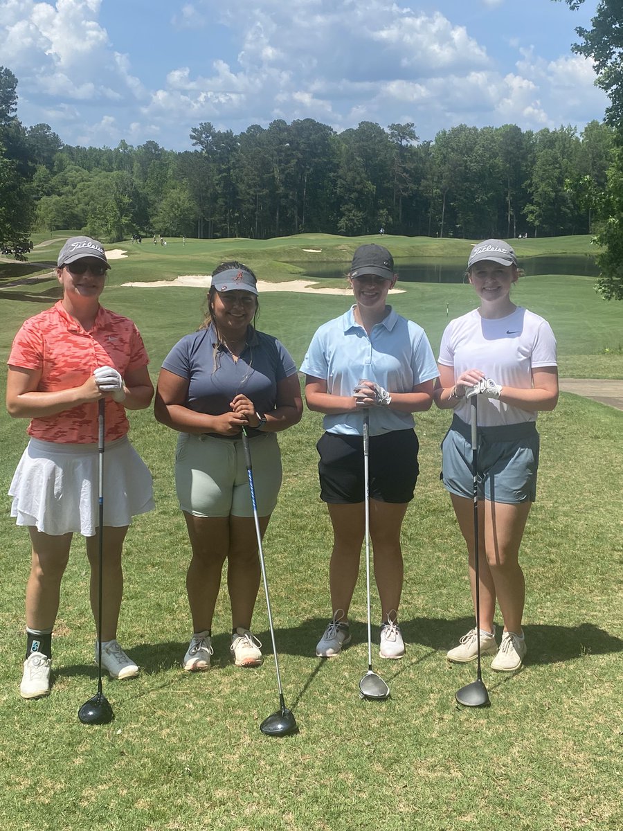 CHSGirlsGolf4's tweet photo. Getting a practice round in before the State Tournament tomorrow! @chsbearcatgolf @bearcatnewsCHS @CullmanCats @CullmanTribune @BOECullmanCity @kkallhoff @markstephens22 @tuggle_allison @AHSAAUpdates @RTJGolf @rtjgrandnat https://t.co/bYWofVQWyJ