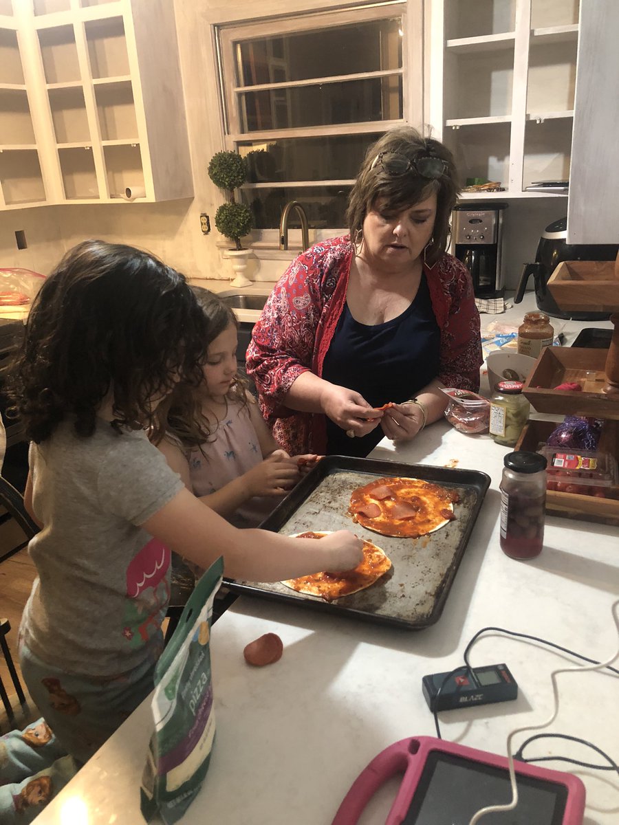 stevenplacey's tweet photo. Happy Mother’s Day to my love, mother of 3, grandmother of 12. Purest heart I know. So blessed! https://t.co/MdfNXhwdQH