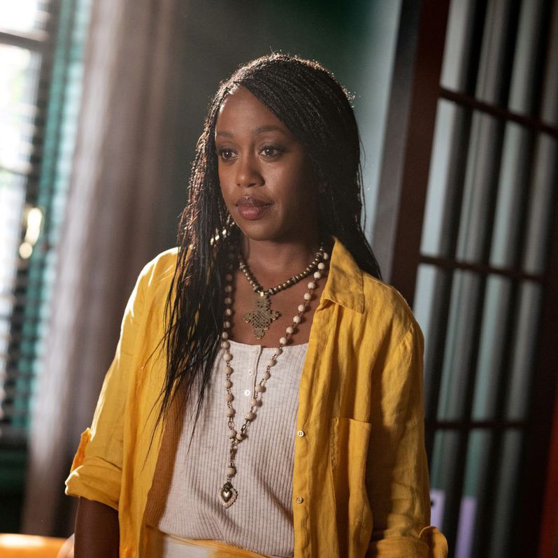 ih8mydad's tweet image. idk but she is THEE mother!