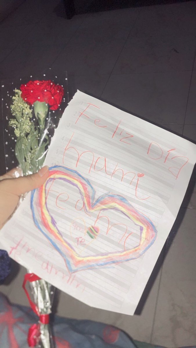 Gracias mi antonella, primero tú, segundo tú, tercero tú y lo que queda también para ti👩‍👧💖