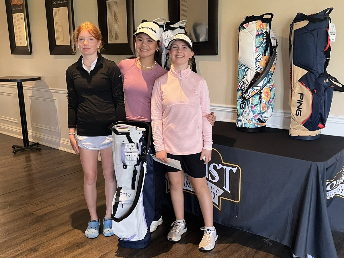 Proud of this kiddo!  A great weekend at <a href="/LoyalistGolfCC/">Loyalist Golf & CC</a>  tournament with a 3rd in U15 and a personal best round of 79. Great work @LiterallyChloeH